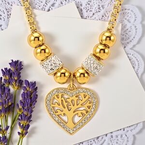 18K Gold-Plated Stainless Steel Elegant Necklace🌳Tree of Life Heart Charm 💖